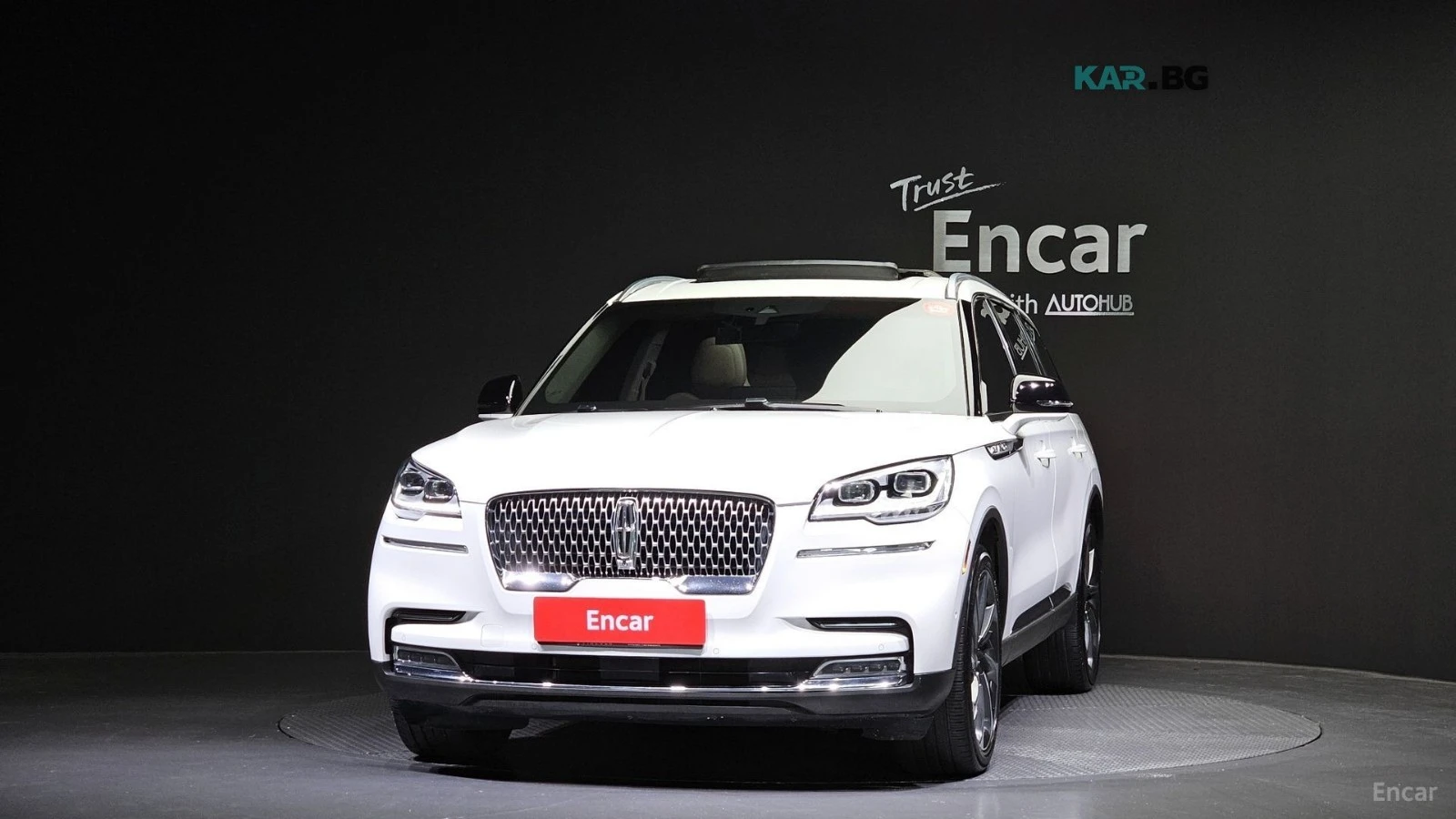 Lincoln Aviator RESERVE* AWD* ПАНО* ДИСТРОНИК* ОБДУХ* 360* МАСАЖИ*, снимка 2 - Автомобили и джипове - 55751078
