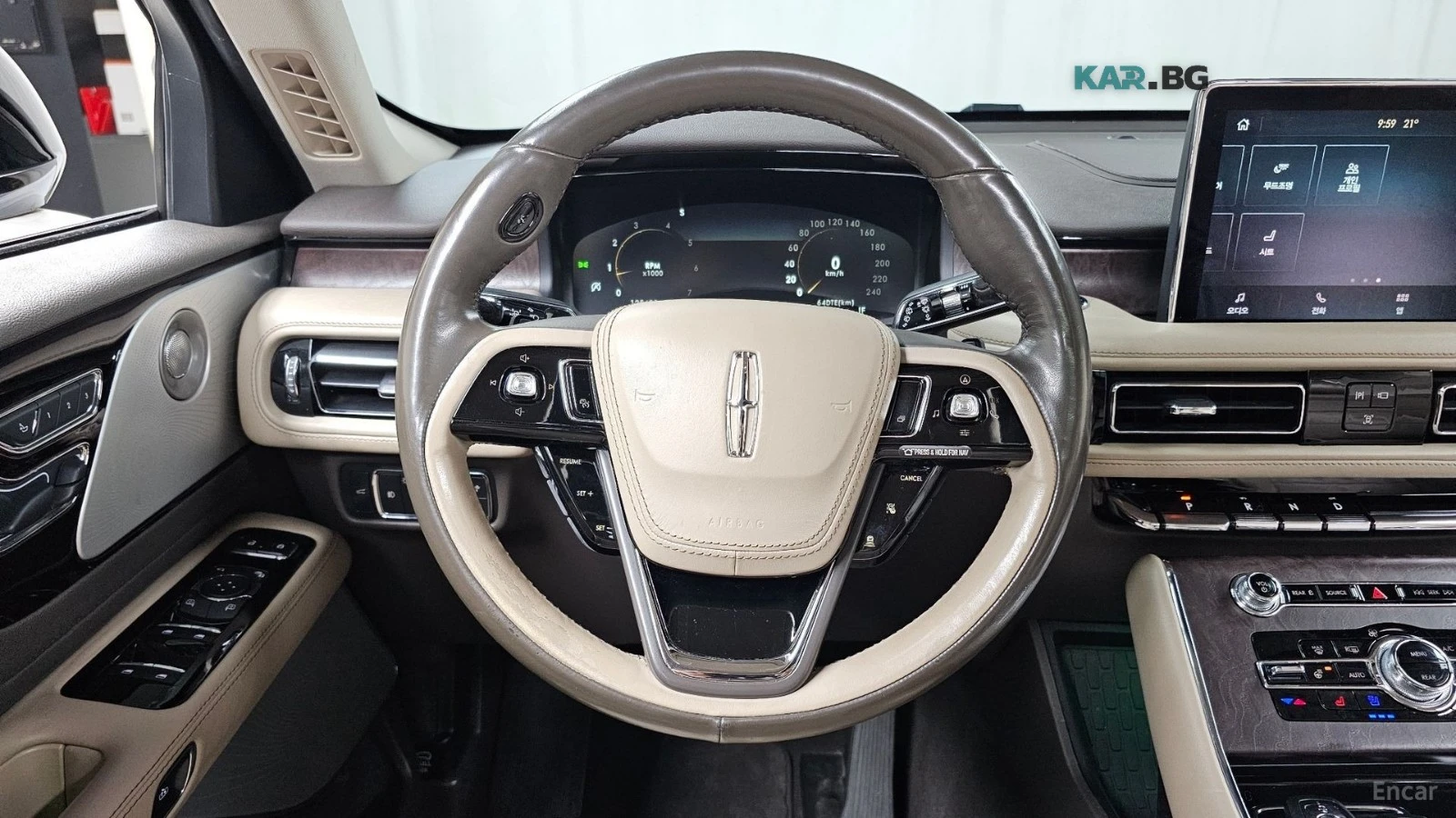 Lincoln Aviator RESERVE* AWD* ПАНО* ДИСТРОНИК* ОБДУХ* 360* МАСАЖИ*, снимка 6 - Автомобили и джипове - 55751078