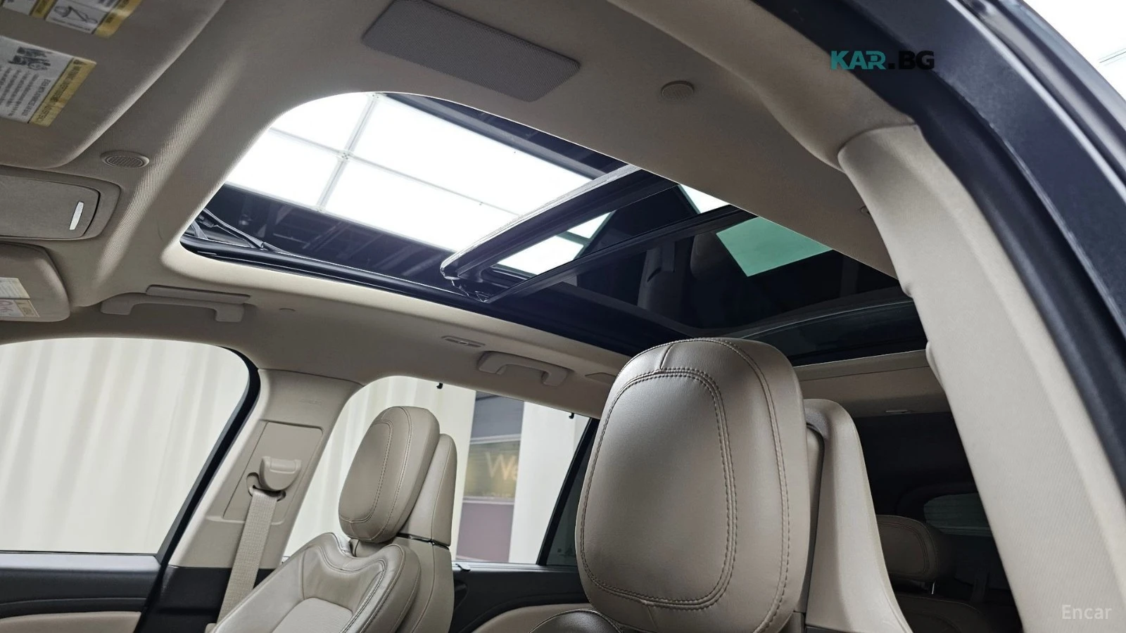 Lincoln Aviator RESERVE* AWD* ПАНО* ДИСТРОНИК* ОБДУХ* 360* МАСАЖИ*, снимка 10 - Автомобили и джипове - 55751078