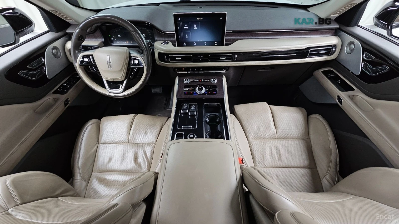 Lincoln Aviator RESERVE* AWD* ПАНО* ДИСТРОНИК* ОБДУХ* 360* МАСАЖИ*, снимка 5 - Автомобили и джипове - 55751078