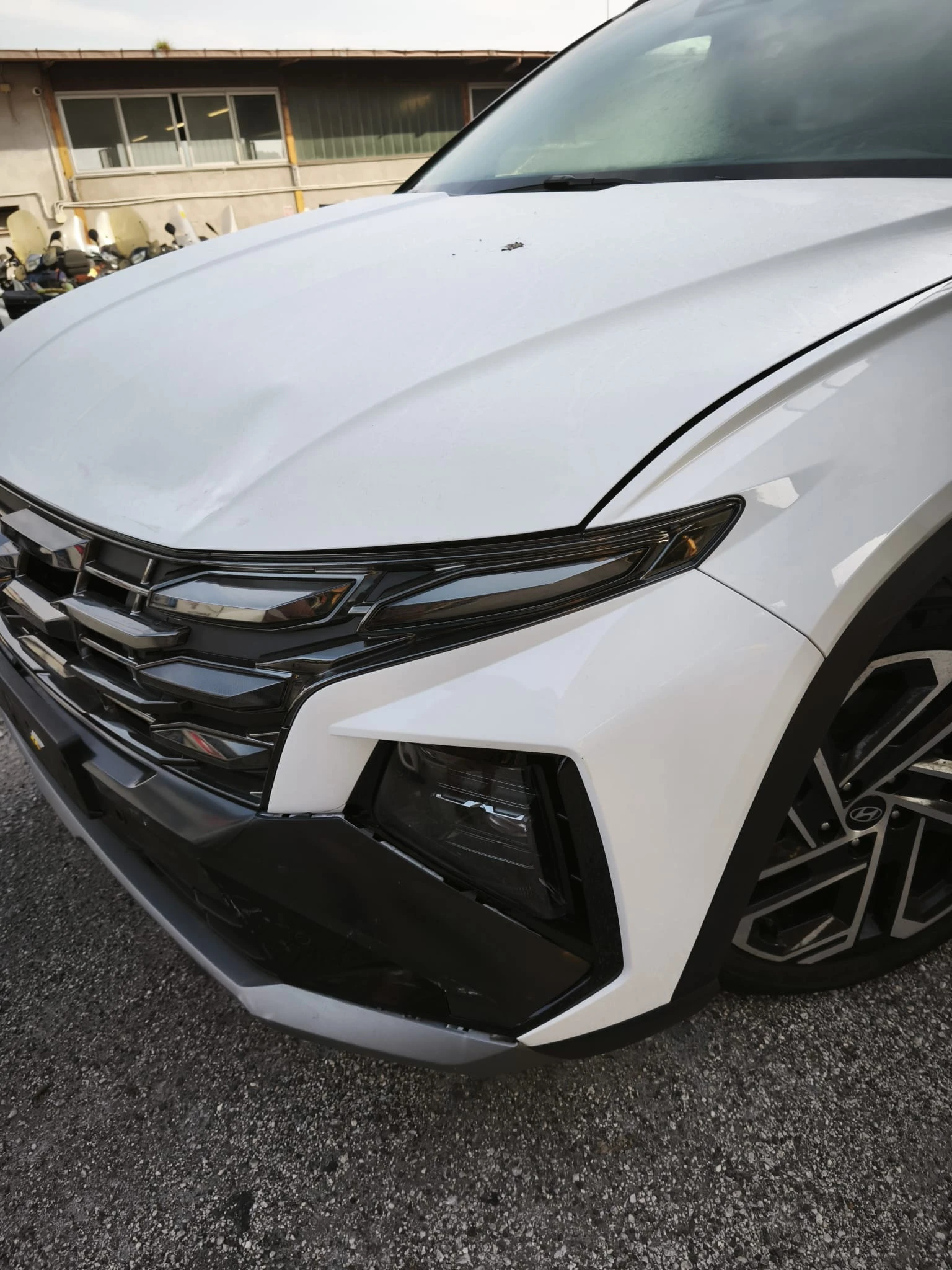 Hyundai Tucson 1.6I HYBRID, снимка 6 - Автомобили и джипове - 55831827