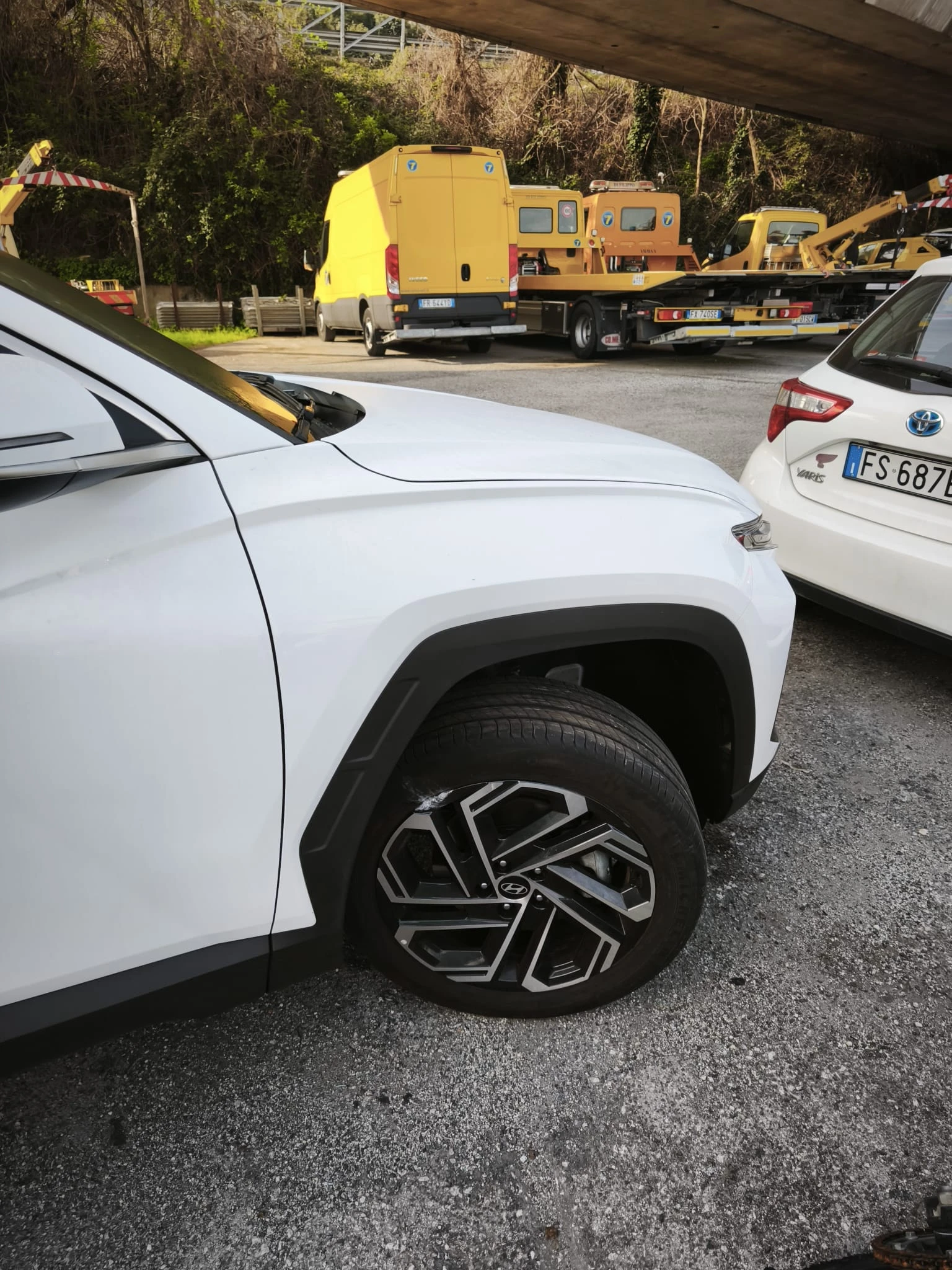 Hyundai Tucson 1.6I HYBRID, снимка 11 - Автомобили и джипове - 55831827