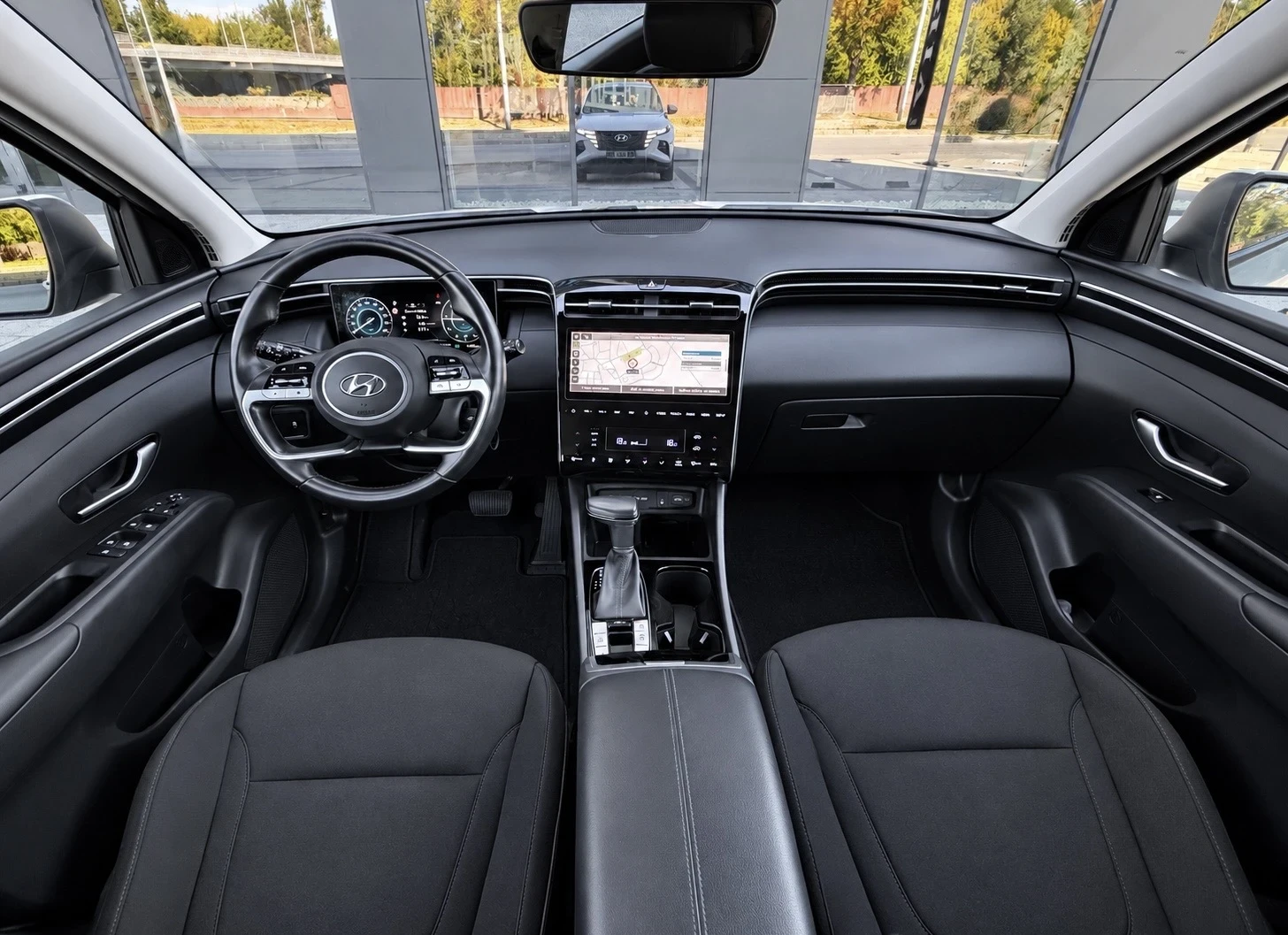 Hyundai Tucson 1.6 CRDi, снимка 10 - Автомобили и джипове - 56077329