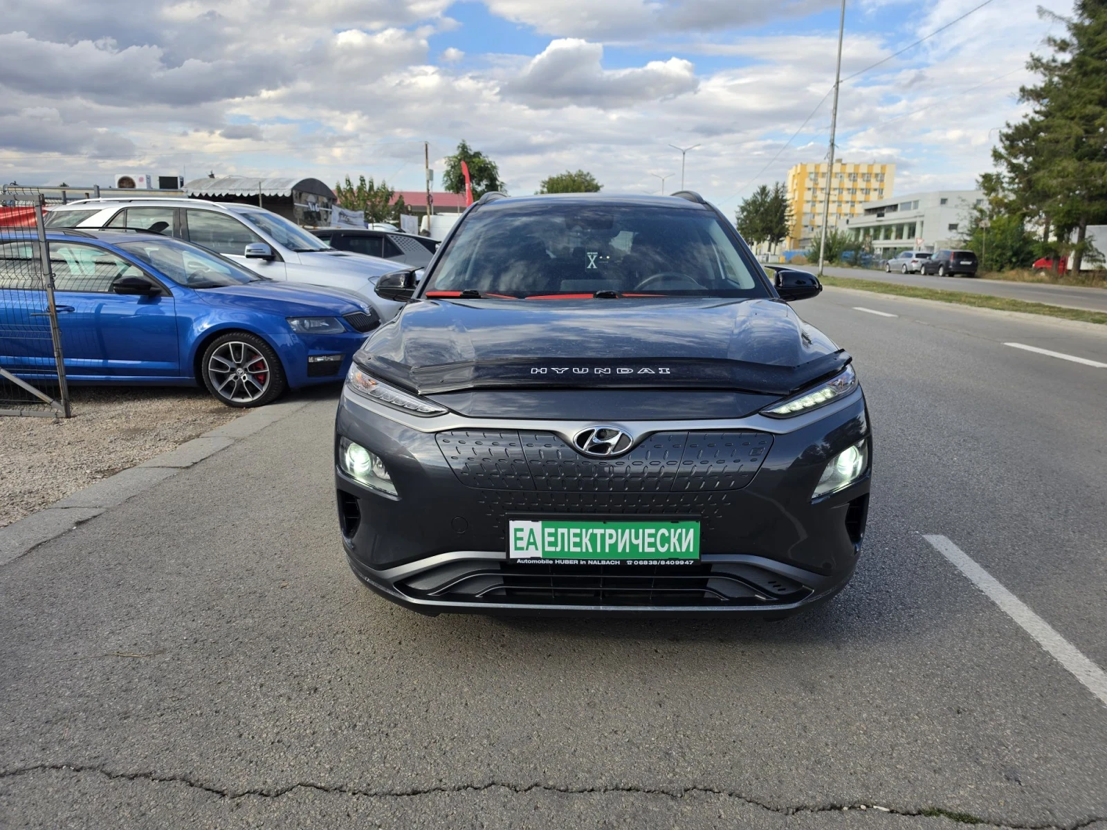 Hyundai Kona 150 kw . 64 kwh. 204 k.c.