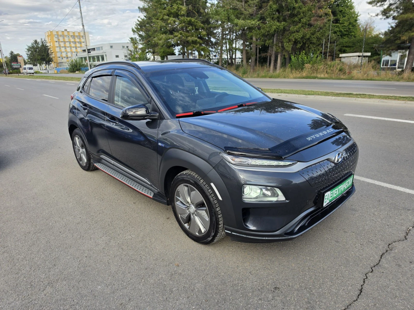 Hyundai Kona 150 kw . 64 kwh. 204 k.c., снимка 3 - Автомобили и джипове - 56182857