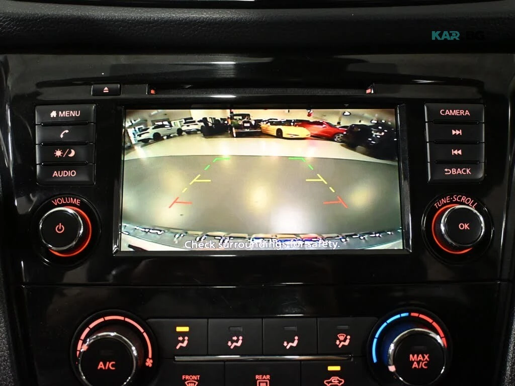 Nissan Qashqai S * AWD * АвтоКредит * (ЦЕНА ДО БГ), снимка 14 - Автомобили и джипове - 56227706