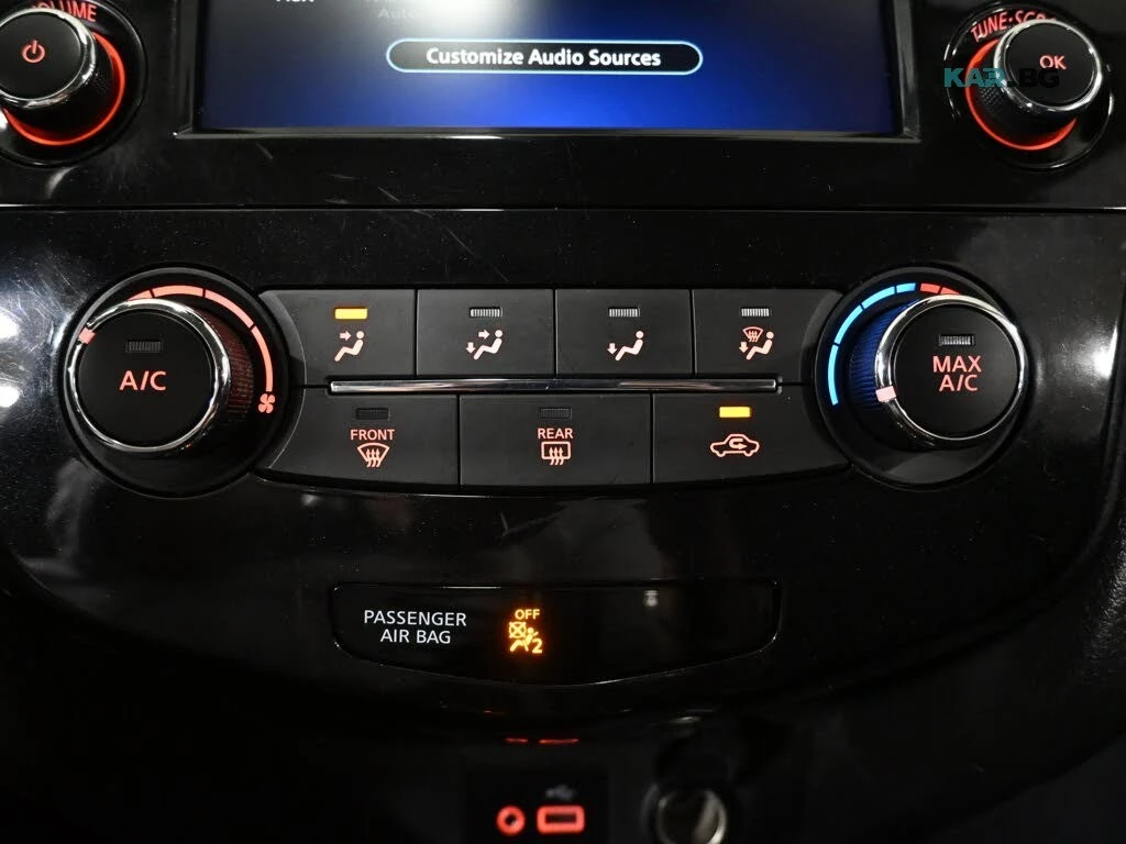 Nissan Qashqai S * AWD * АвтоКредит * (ЦЕНА ДО БГ), снимка 15 - Автомобили и джипове - 56227706