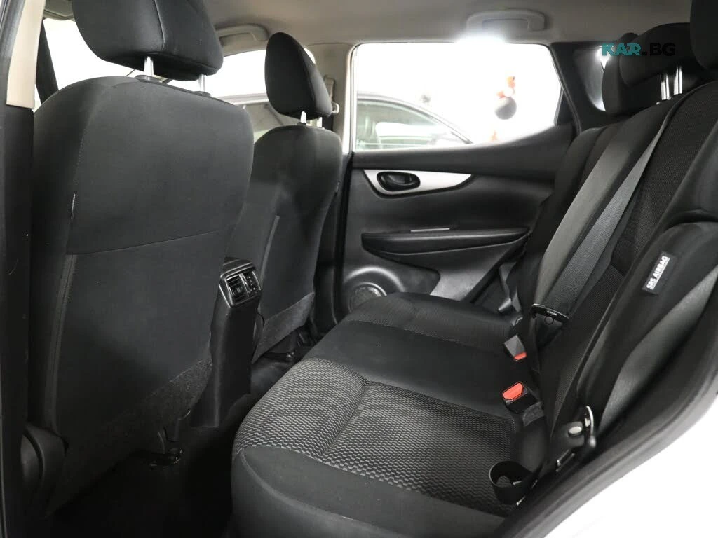 Nissan Qashqai S * AWD * АвтоКредит * (ЦЕНА ДО БГ), снимка 17 - Автомобили и джипове - 56227706