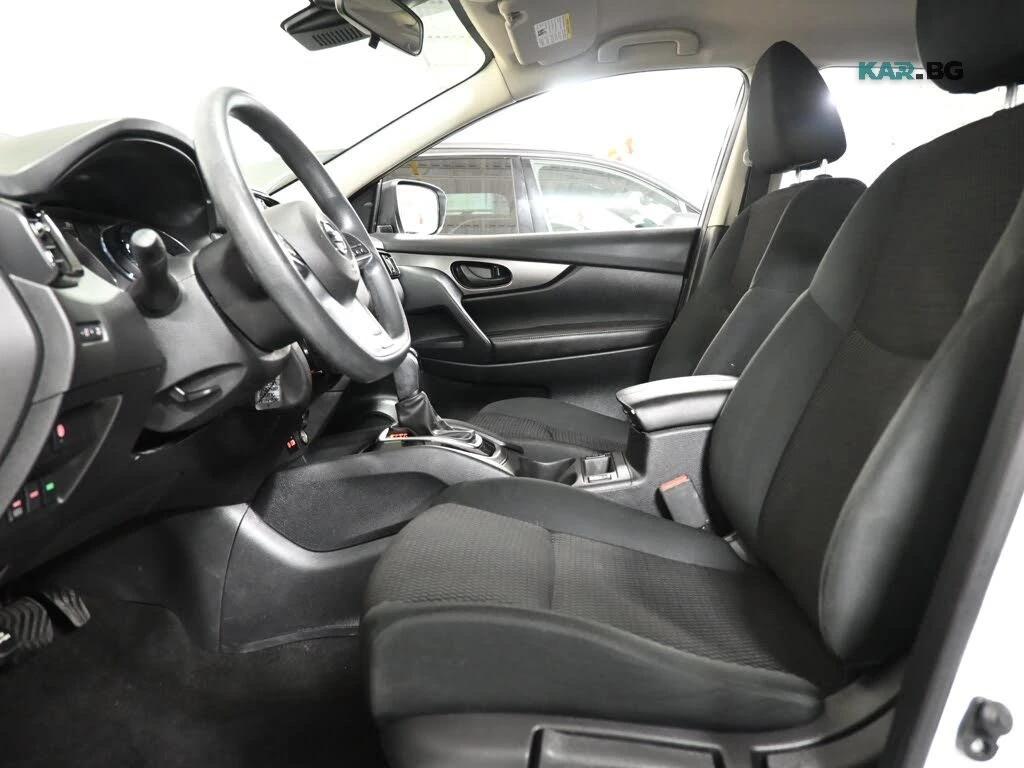 Nissan Qashqai S * AWD * АвтоКредит * (ЦЕНА ДО БГ), снимка 10 - Автомобили и джипове - 56227706