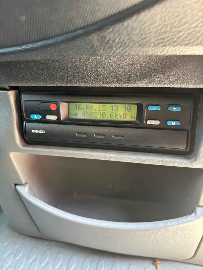 Iveco Daily 65C17D КЛИМАТИК PTO, снимка 13 - Бусове и автобуси - 51332473