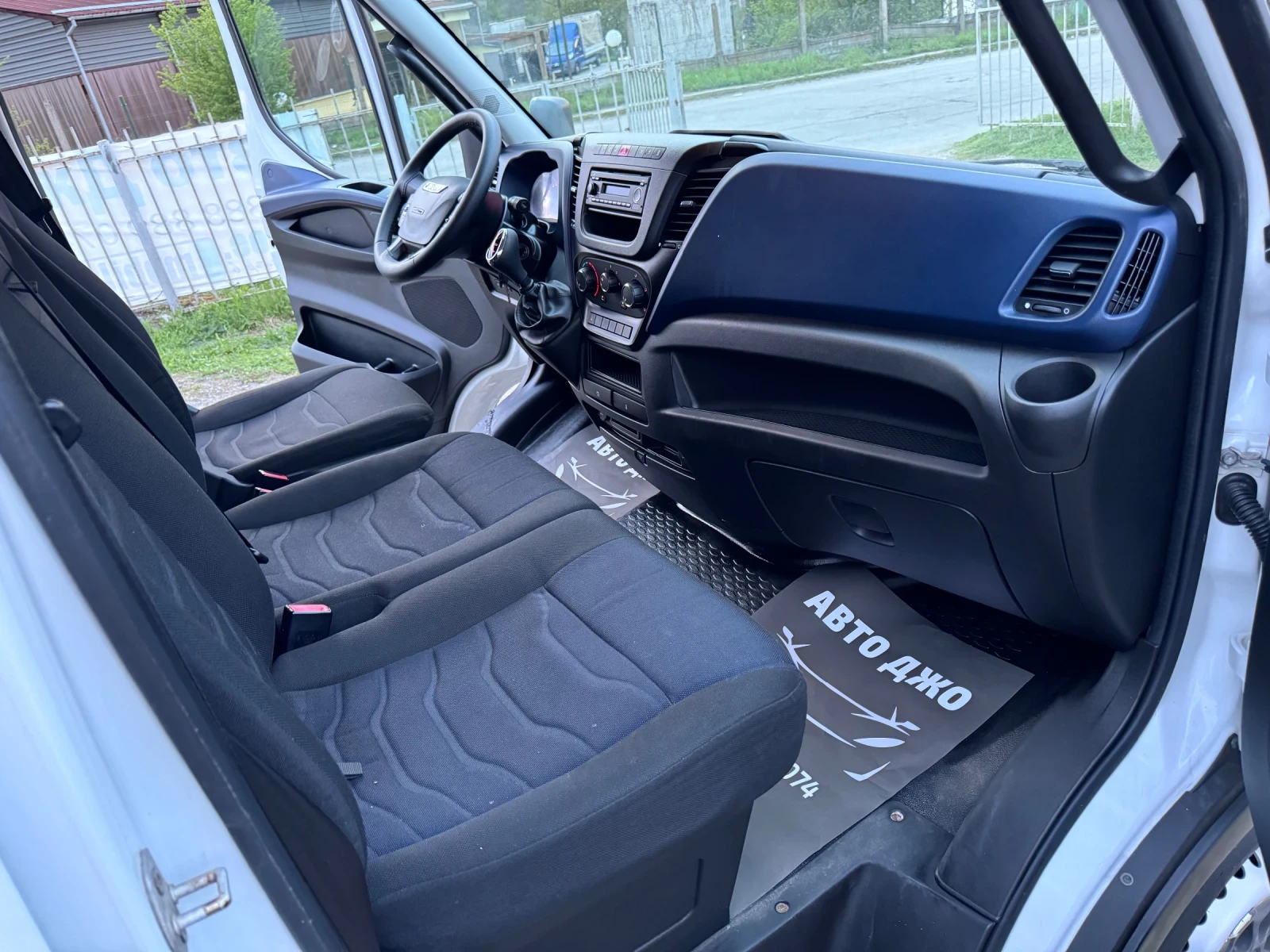 Iveco Daily 2.3/ HI-MATIC КЛИМАТИК  - изображение 10