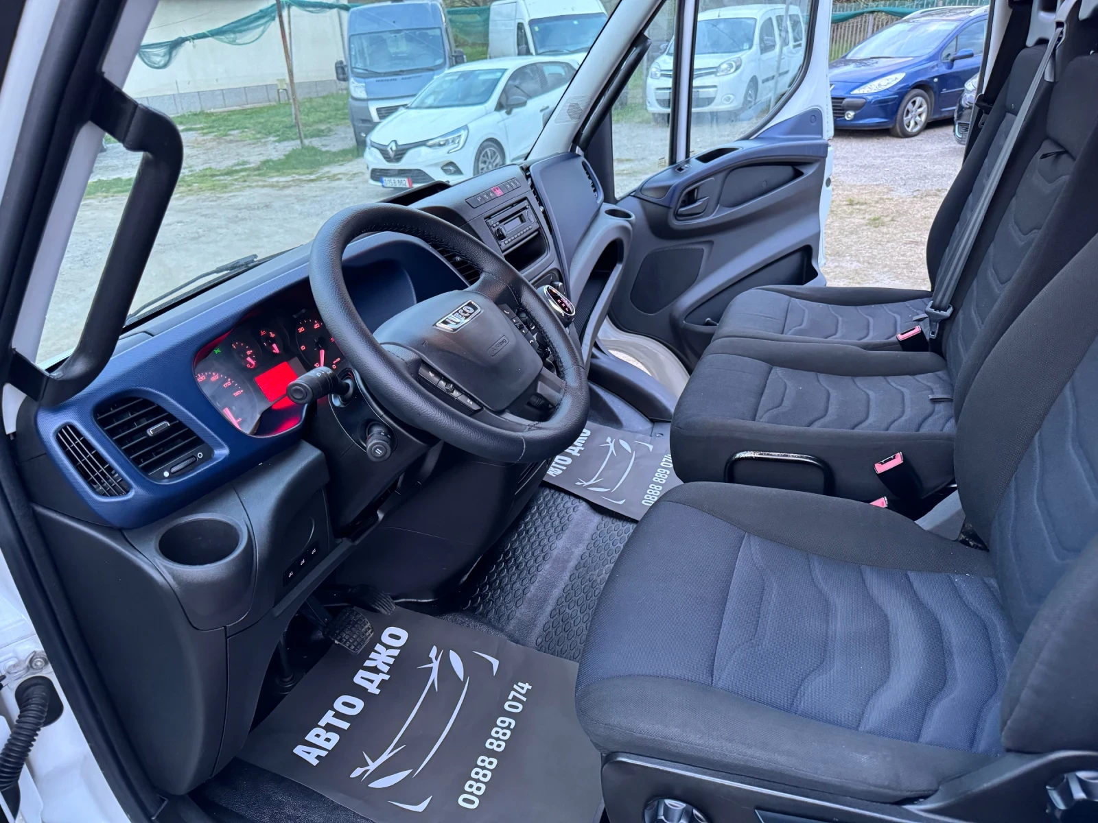 Iveco Daily 2.3/ HI-MATIC КЛИМАТИК  - изображение 8