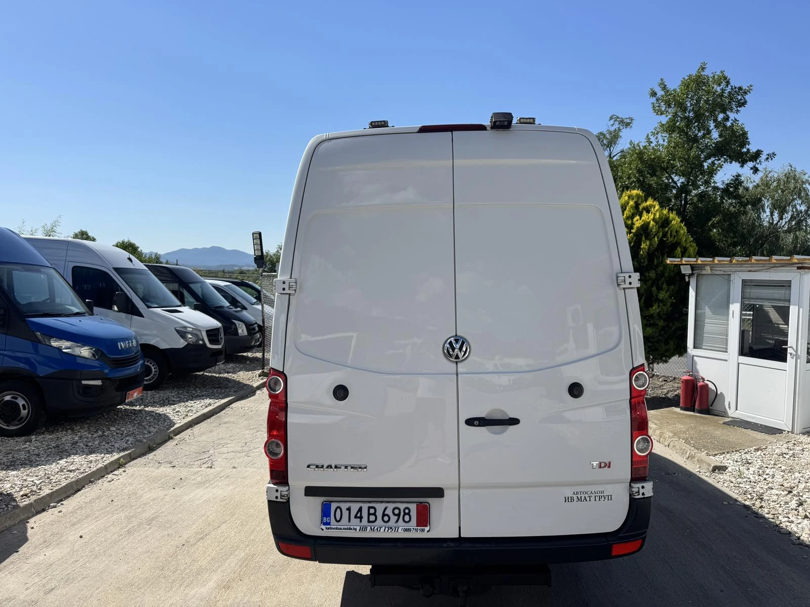 VW Crafter ДВОЙНА ГУМА, МАКСИ Б категория, снимка 4 - Бусове и автобуси - 55229111