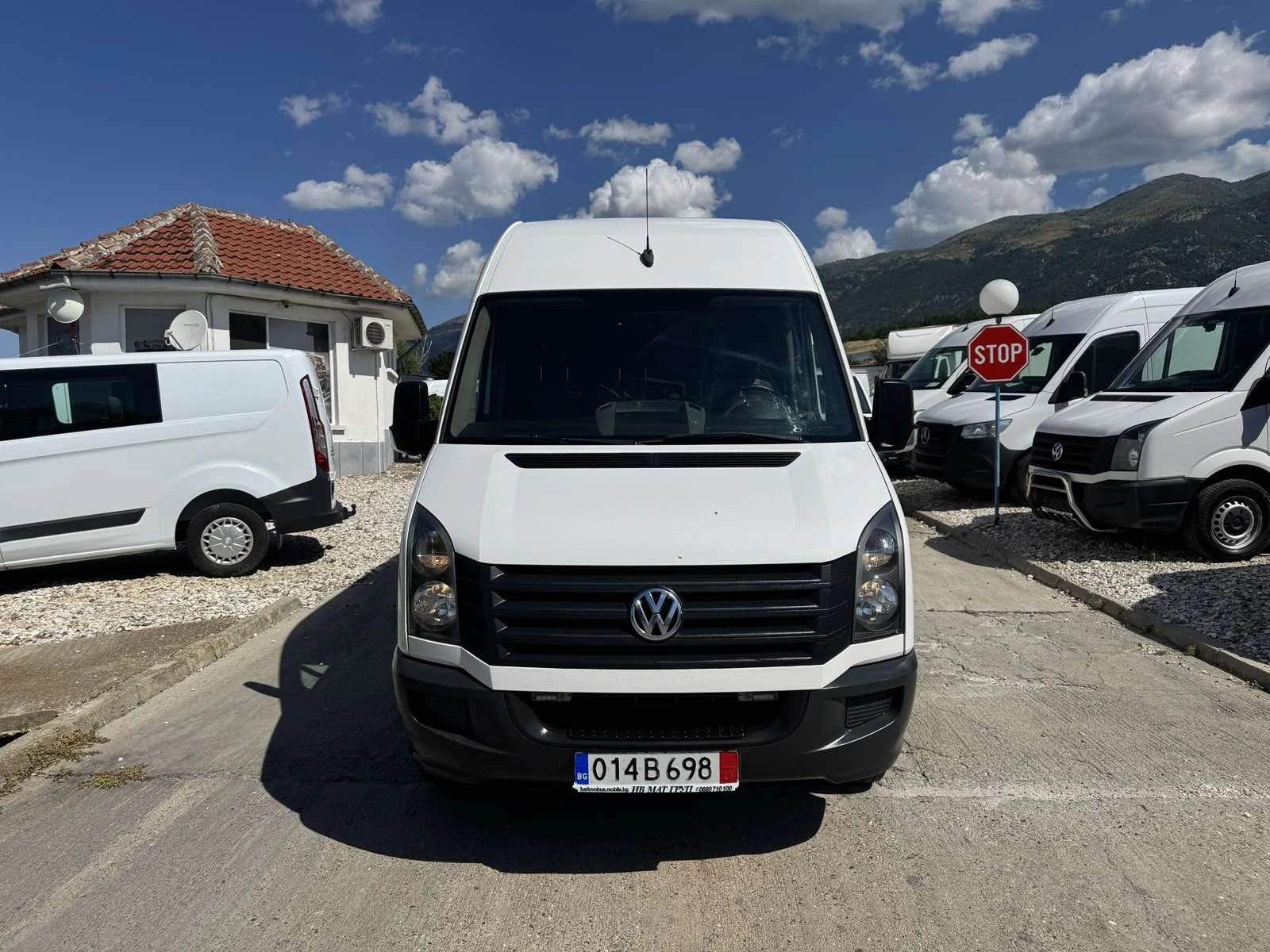 VW Crafter ДВОЙНА ГУМА, МАКСИ Б категория, снимка 2 - Бусове и автобуси - 55229111