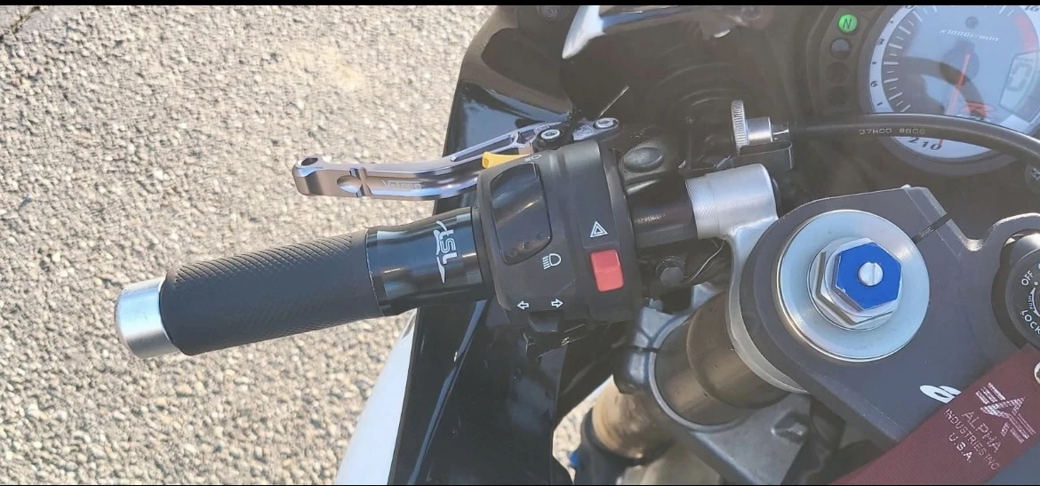 Suzuki Gsxr  - изображение 6