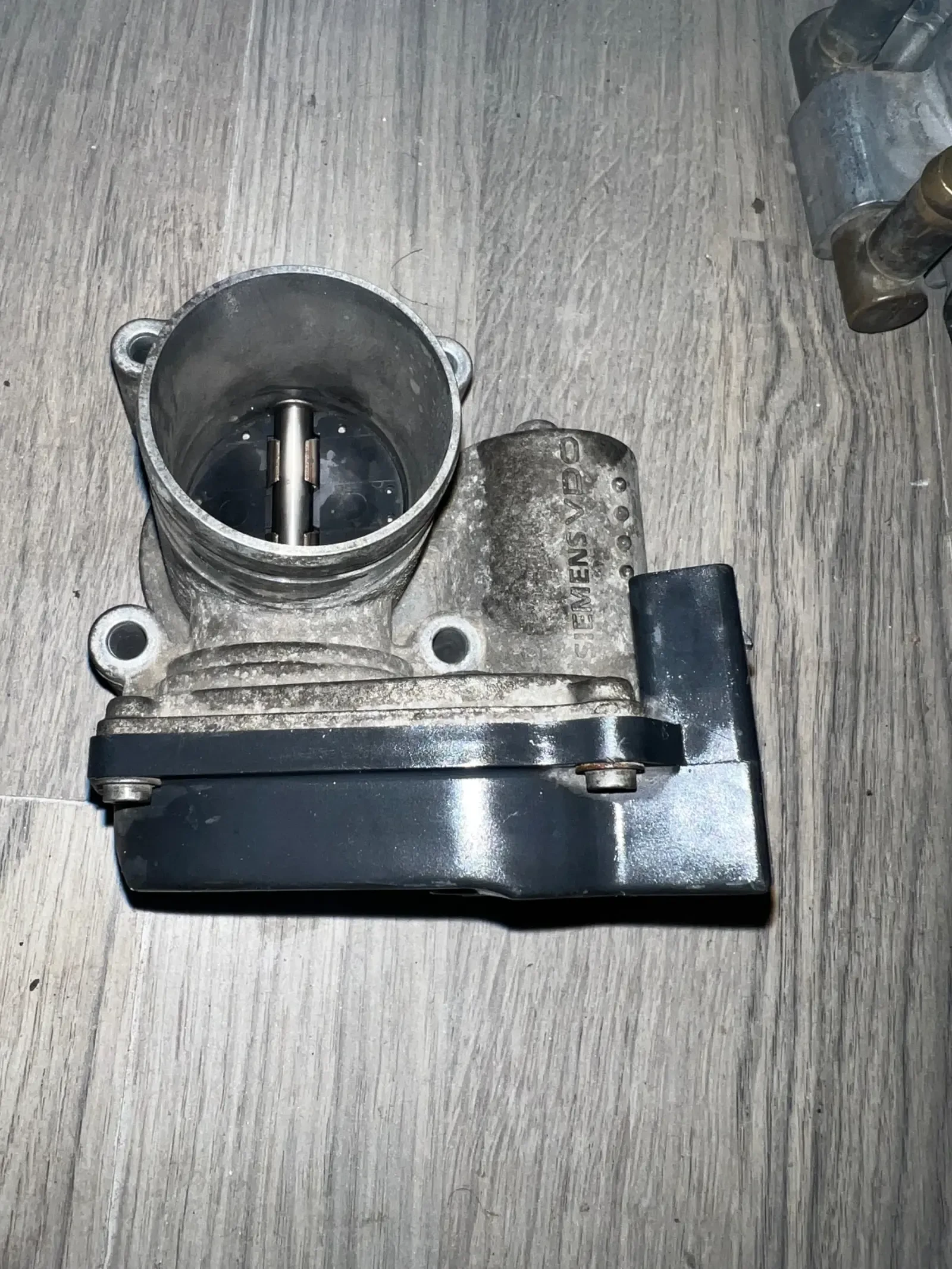 03D133062E   VW SKODA 1.2i  03D 133 062 E A2C53060088 | Mobile.bg   2