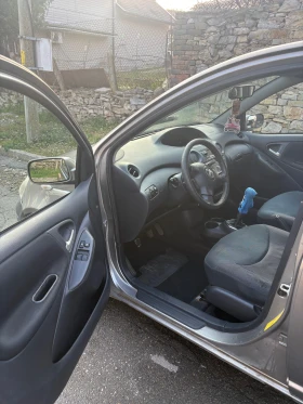Toyota Yaris, снимка 10