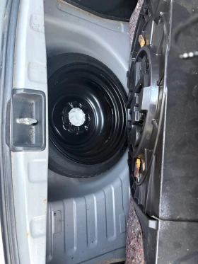 Toyota Yaris, снимка 14