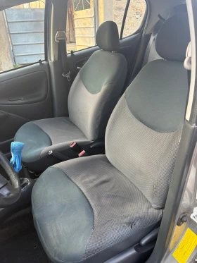 Toyota Yaris, снимка 8