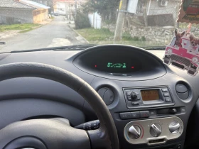 Toyota Yaris, снимка 12