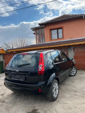 Ford Fiesta Fiesta 1.6 климатик, снимка 4