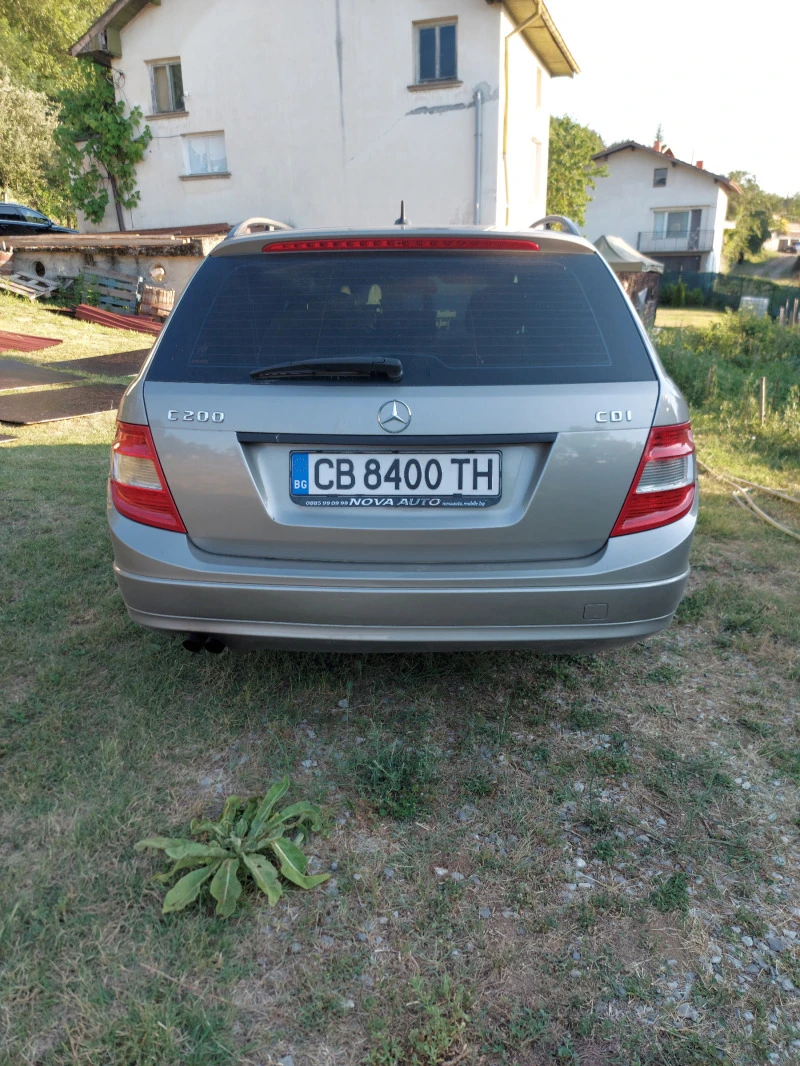 Mercedes-Benz C 200, снимка 4 - Автомобили и джипове - 47011855