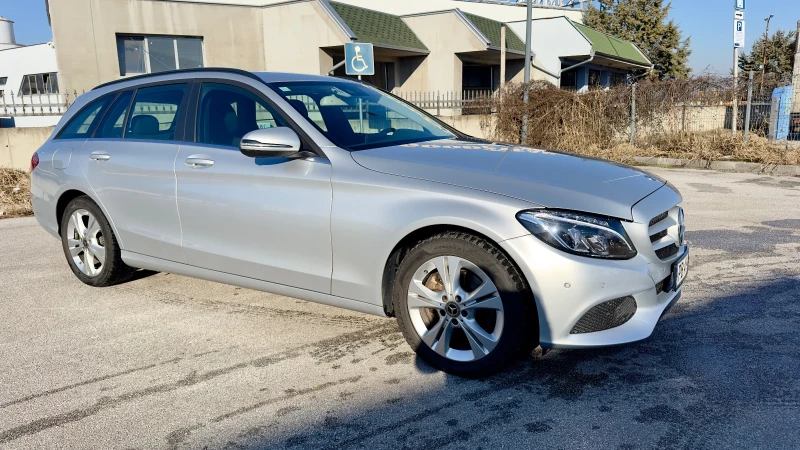 Mercedes-Benz C 220 C220, снимка 6 - Автомобили и джипове - 48719381