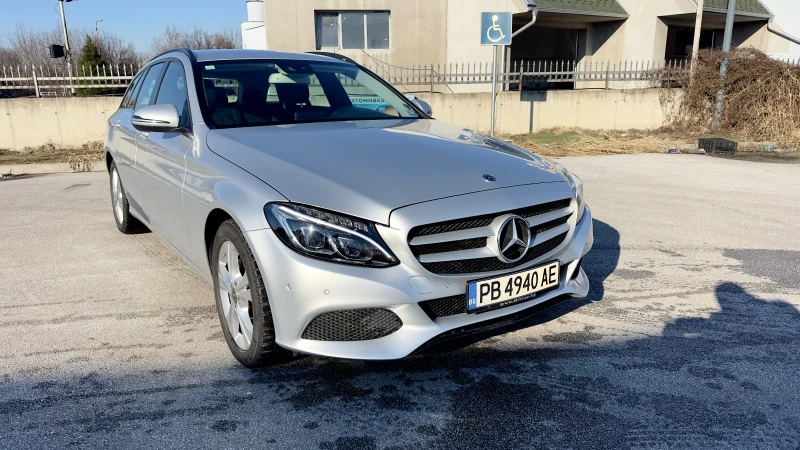 Mercedes-Benz C 220 C220, снимка 2 - Автомобили и джипове - 48719381