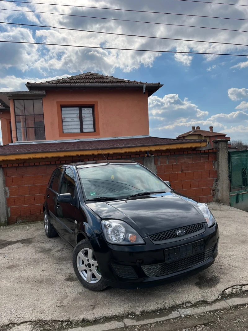 Ford Fiesta Fiesta 1.6 климатик, снимка 2 - Автомобили и джипове - 49225192