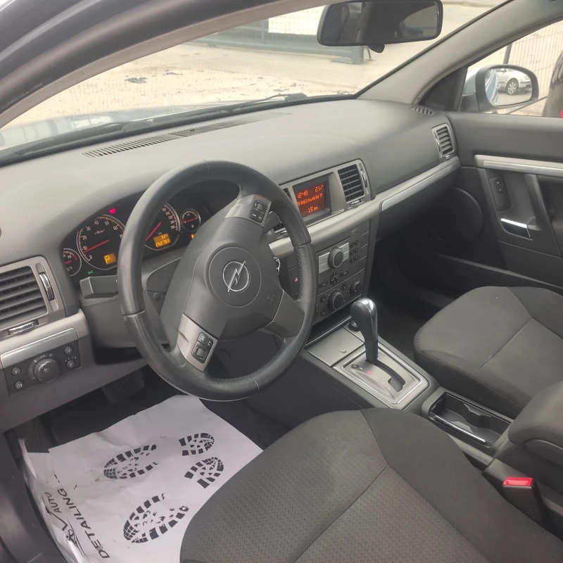 Opel Vectra 2.2i Автоматик, снимка 9 - Автомобили и джипове - 52446393