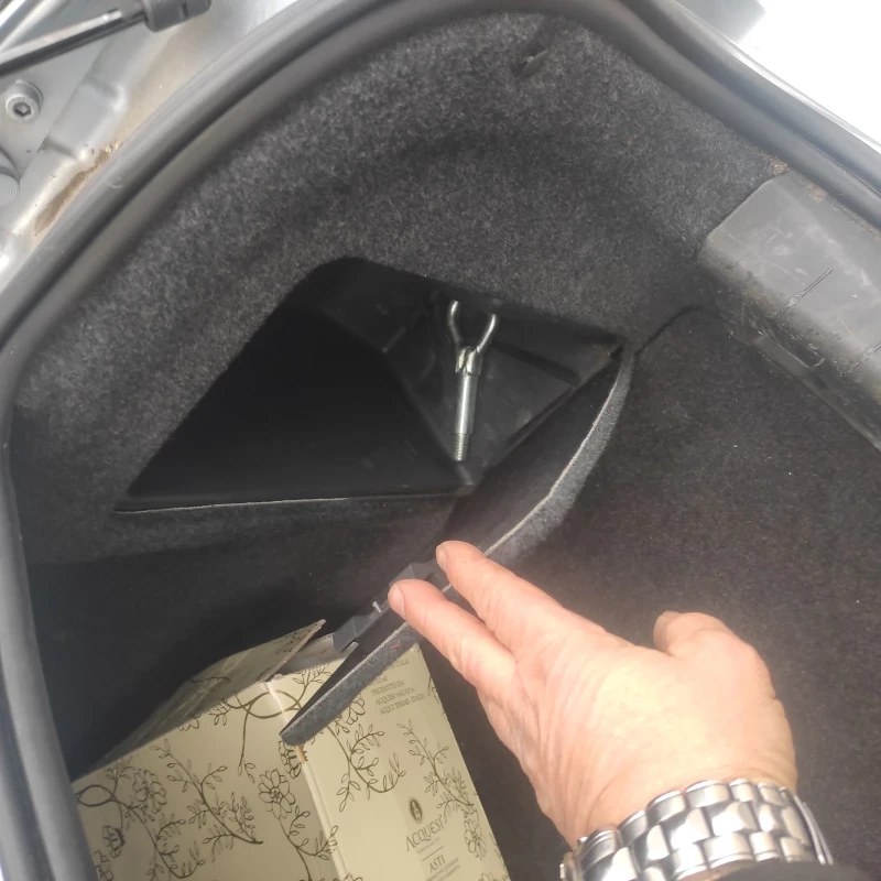 Opel Vectra 2.2i Автоматик, снимка 16 - Автомобили и джипове - 52446393