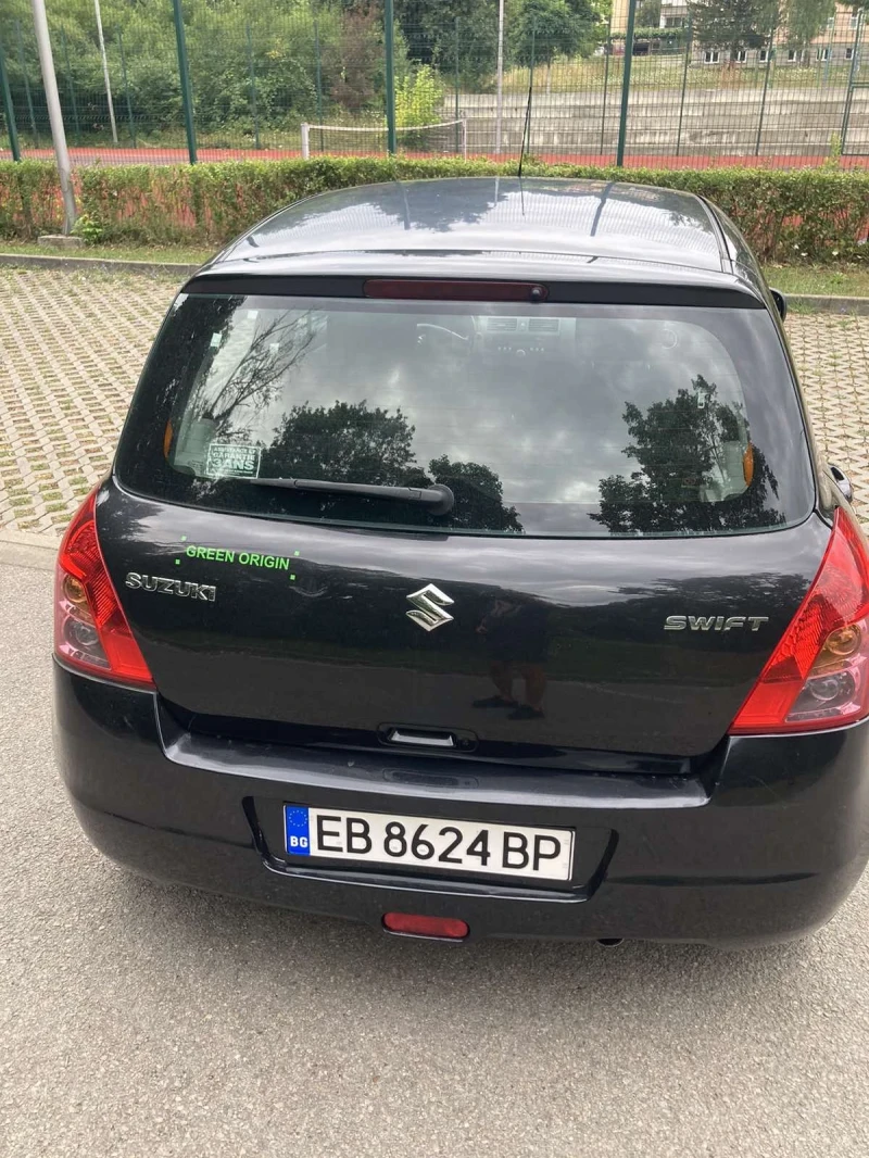 Suzuki Swift 1.3D keyless, снимка 5 - Автомобили и джипове - 52188768