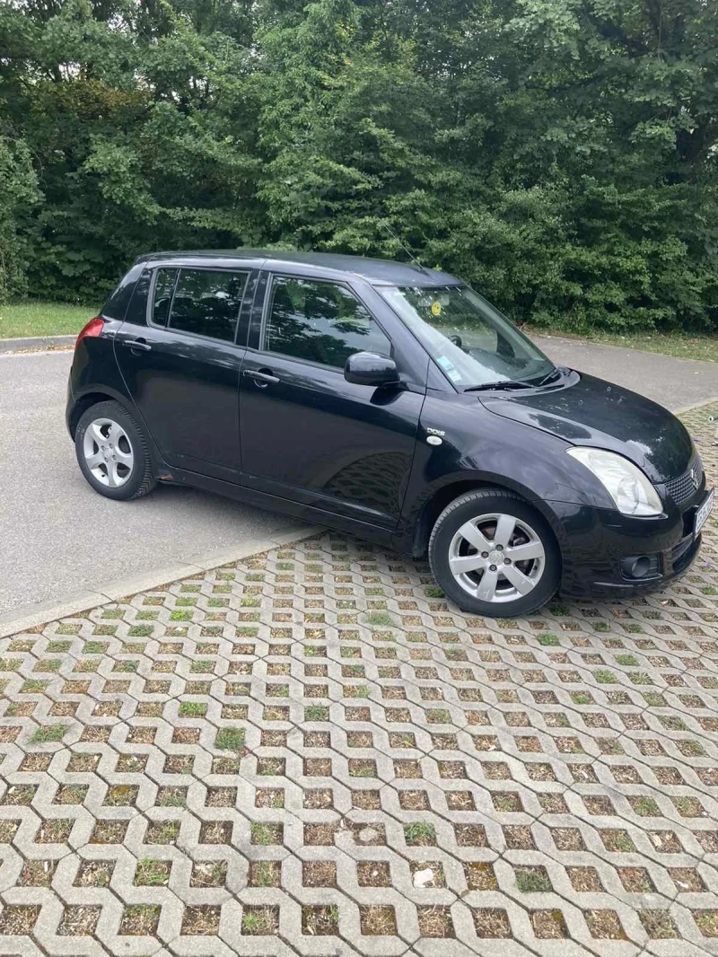 Suzuki Swift 1.3D keyless, снимка 3 - Автомобили и джипове - 52188768
