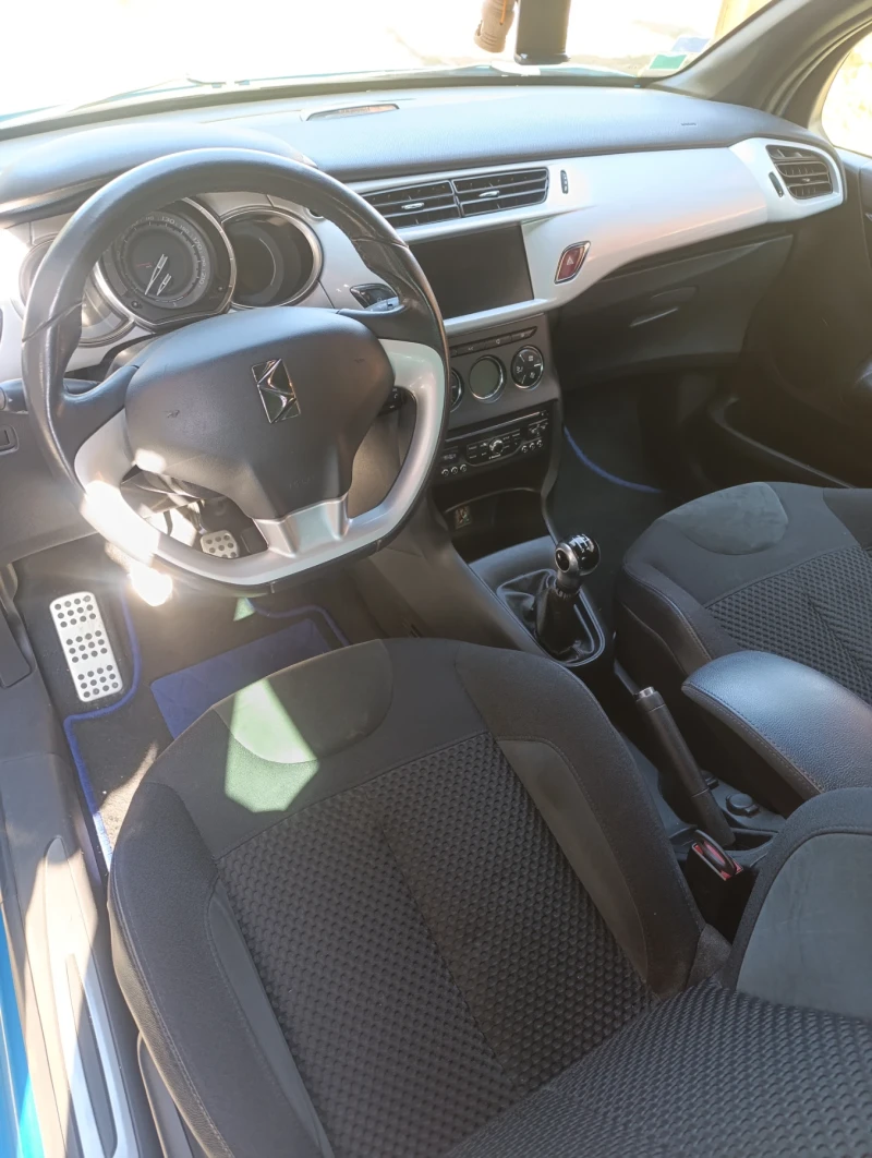 Citroen DS3, снимка 3 - Автомобили и джипове - 51576422
