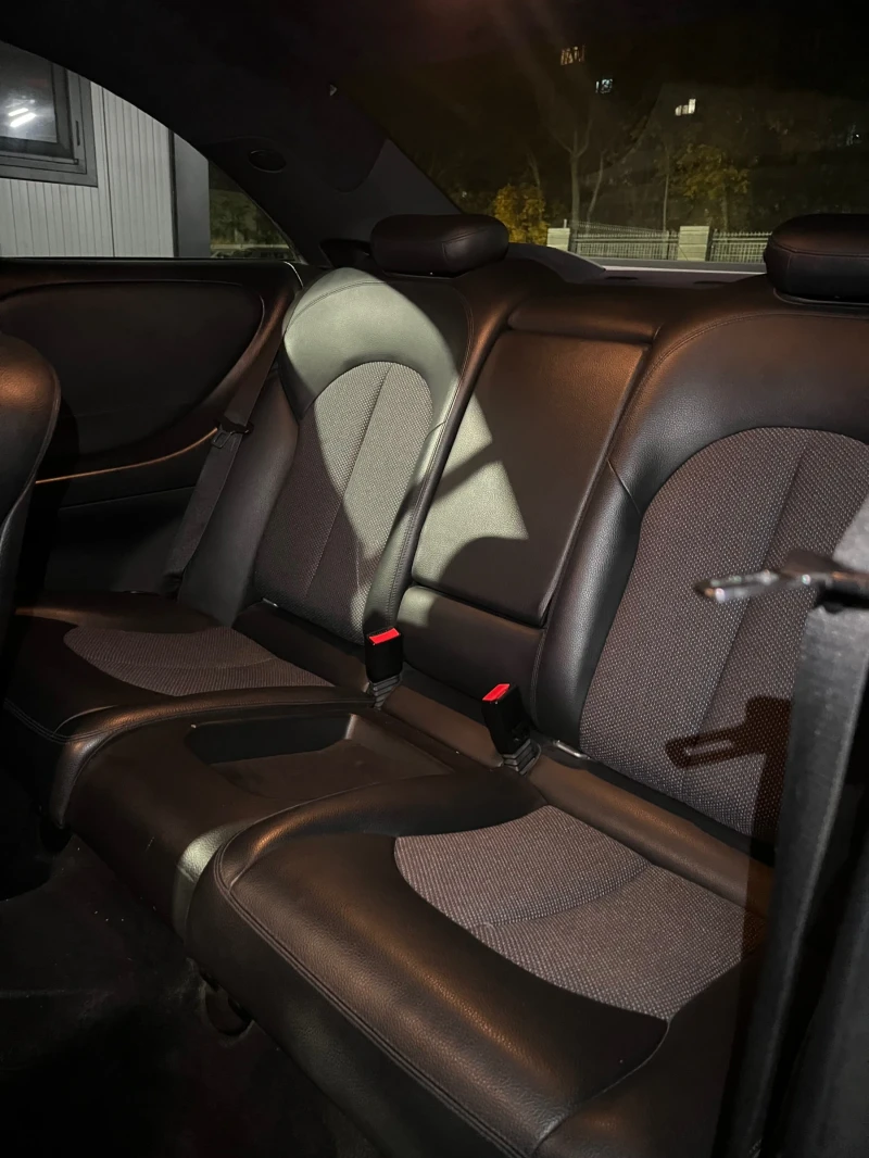 Mercedes-Benz CLK CLK 200 kompressor, снимка 7 - Автомобили и джипове - 52173607