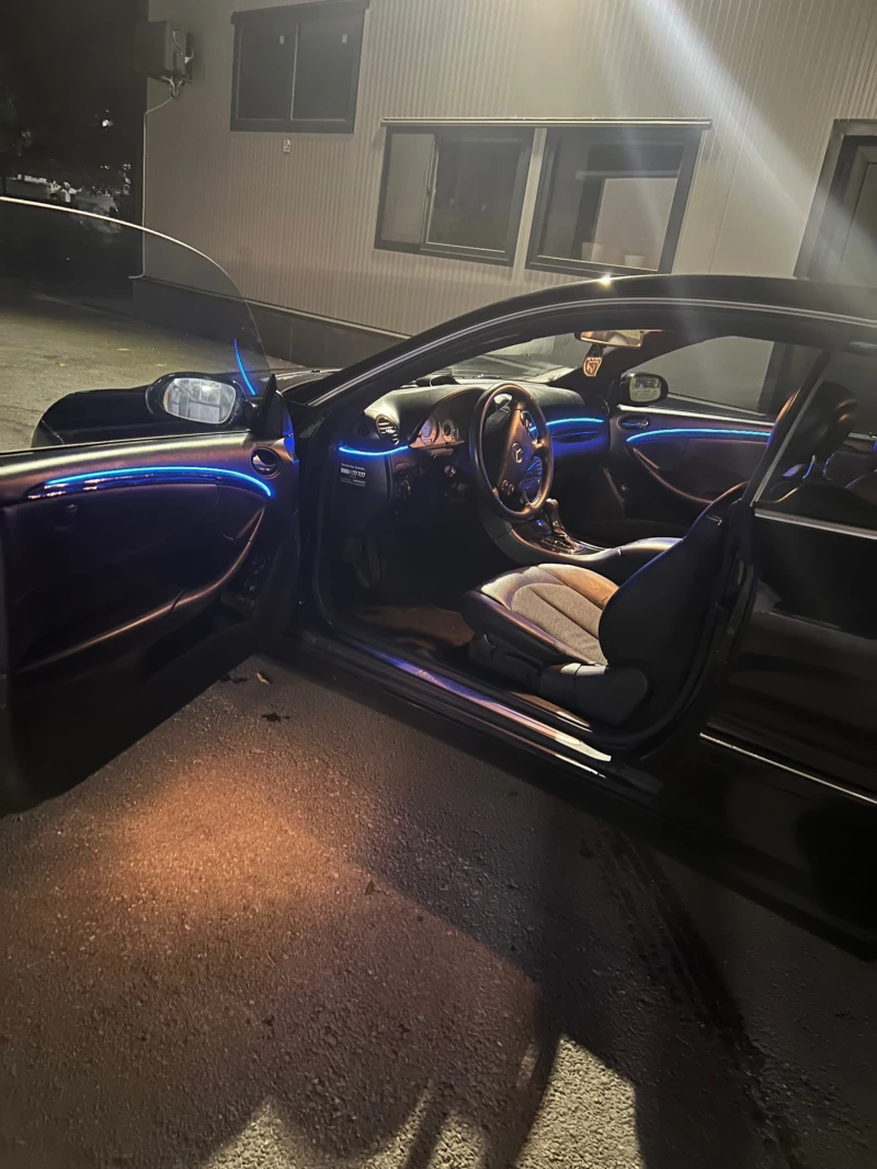 Mercedes-Benz CLK CLK 200 kompressor, снимка 5 - Автомобили и джипове - 52173607