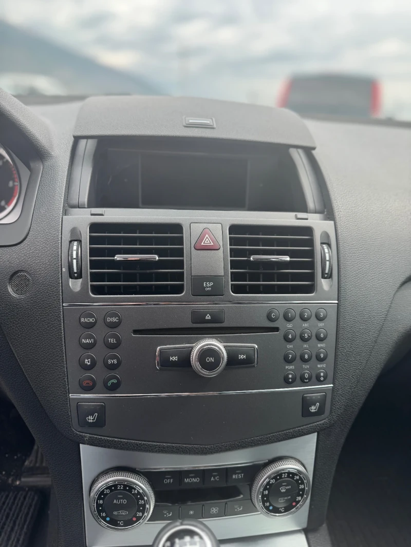 Mercedes-Benz C 250, снимка 11 - Автомобили и джипове - 52224516