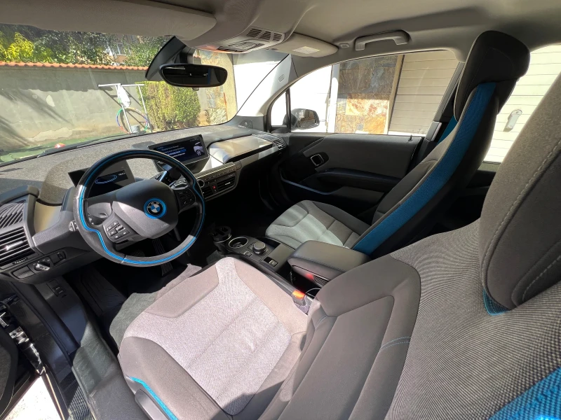 BMW i3 120Ah/КАМЕРА/KEYLESS ENTRY/, снимка 6 - Автомобили и джипове - 52467375