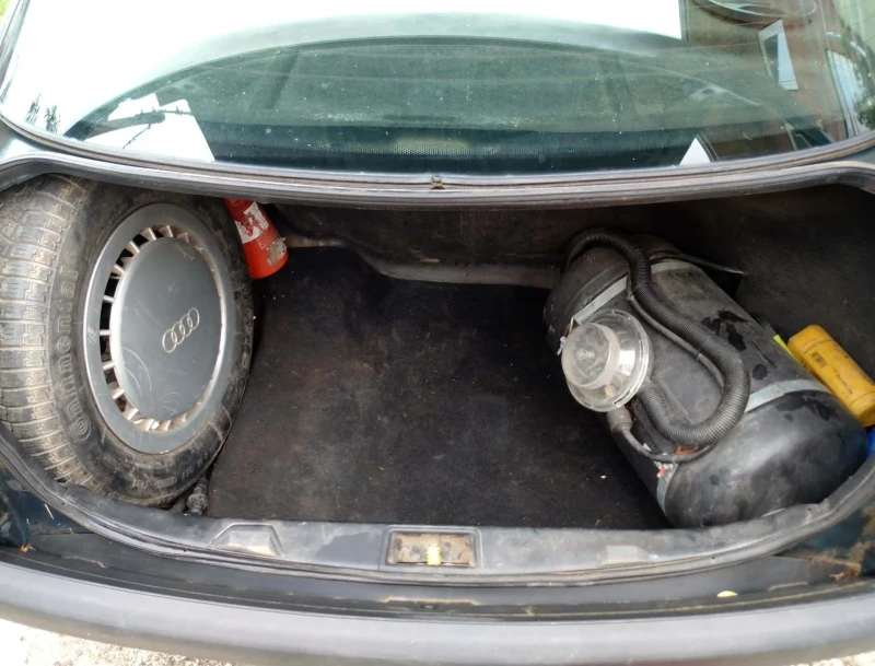 Audi 80, снимка 11 - Автомобили и джипове - 52577331