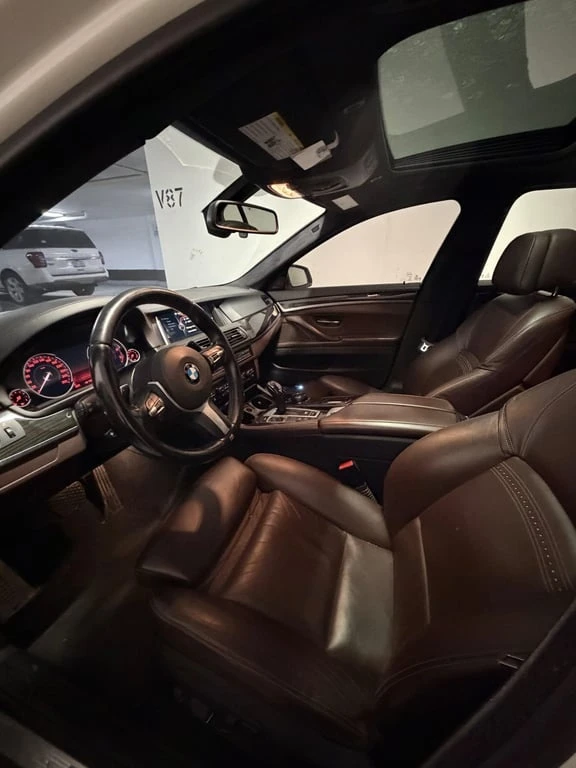 BMW 535 * 535i xDrive * CARFAX * ЦЕНА ДО БГ, снимка 11 - Автомобили и джипове - 52885555