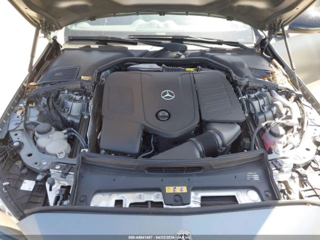 Mercedes-Benz C 300 * AMG* КОЖА* ПОДГРЕВ* ПАНОРАМА* 360* KEYLESS* , снимка 8 - Автомобили и джипове - 55065717