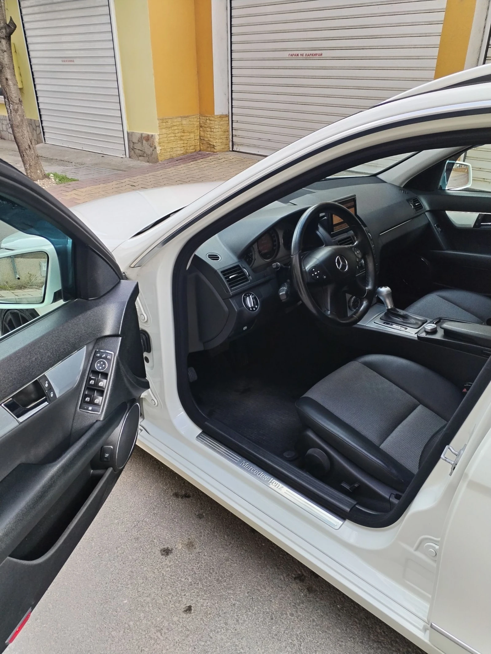 Mercedes-Benz C 220 CDI / AVANTGARDE / 646 / УНИКАТ | Mobile.bg — изображение 11