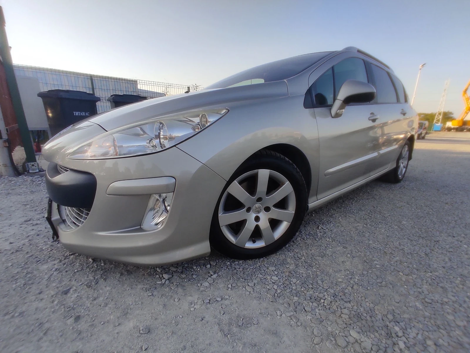 Peugeot 308 2.0 HDi/AUTOMATIC/136K.C./ПАНОРАМА  - изображение 2