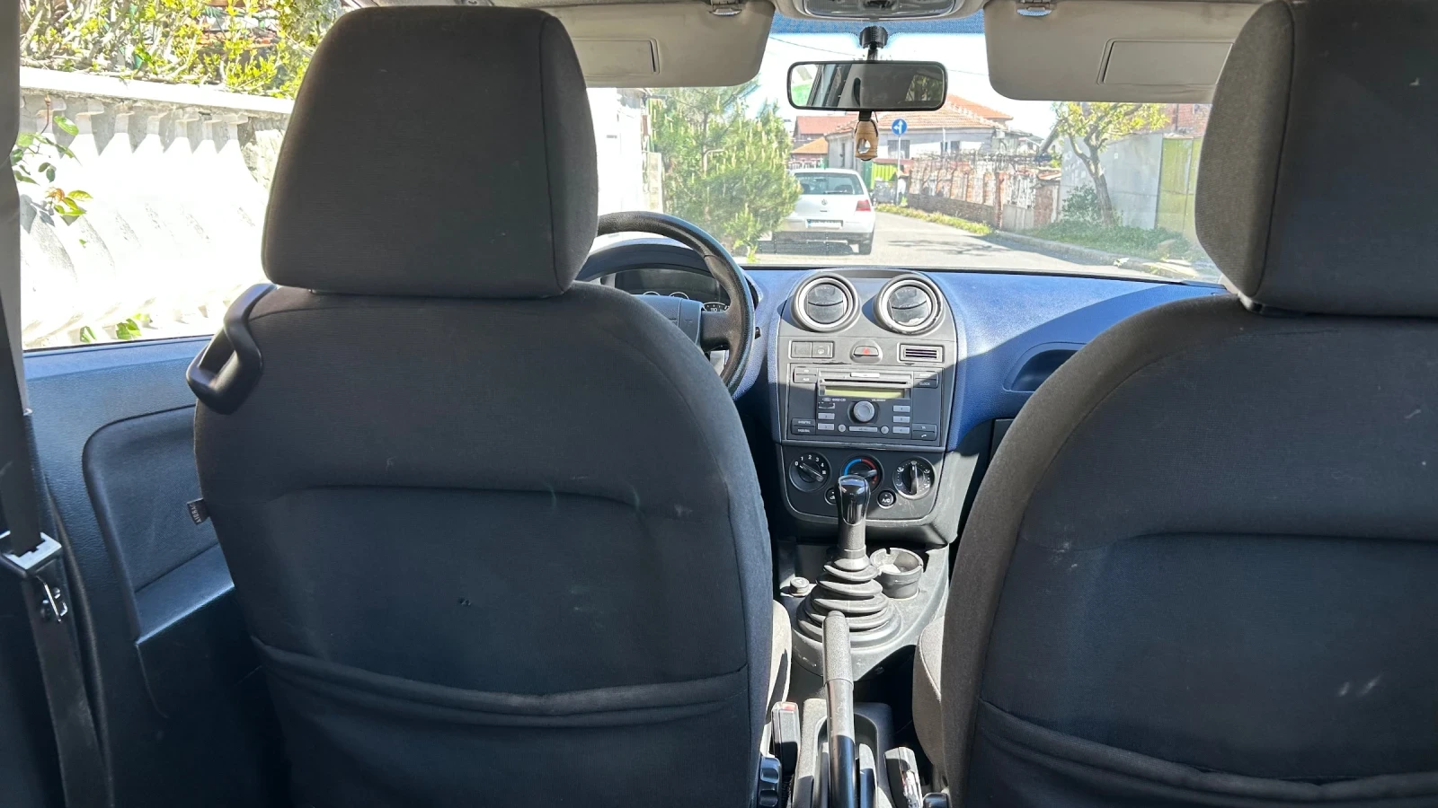 Ford Fiesta 1.4 - изображение 6