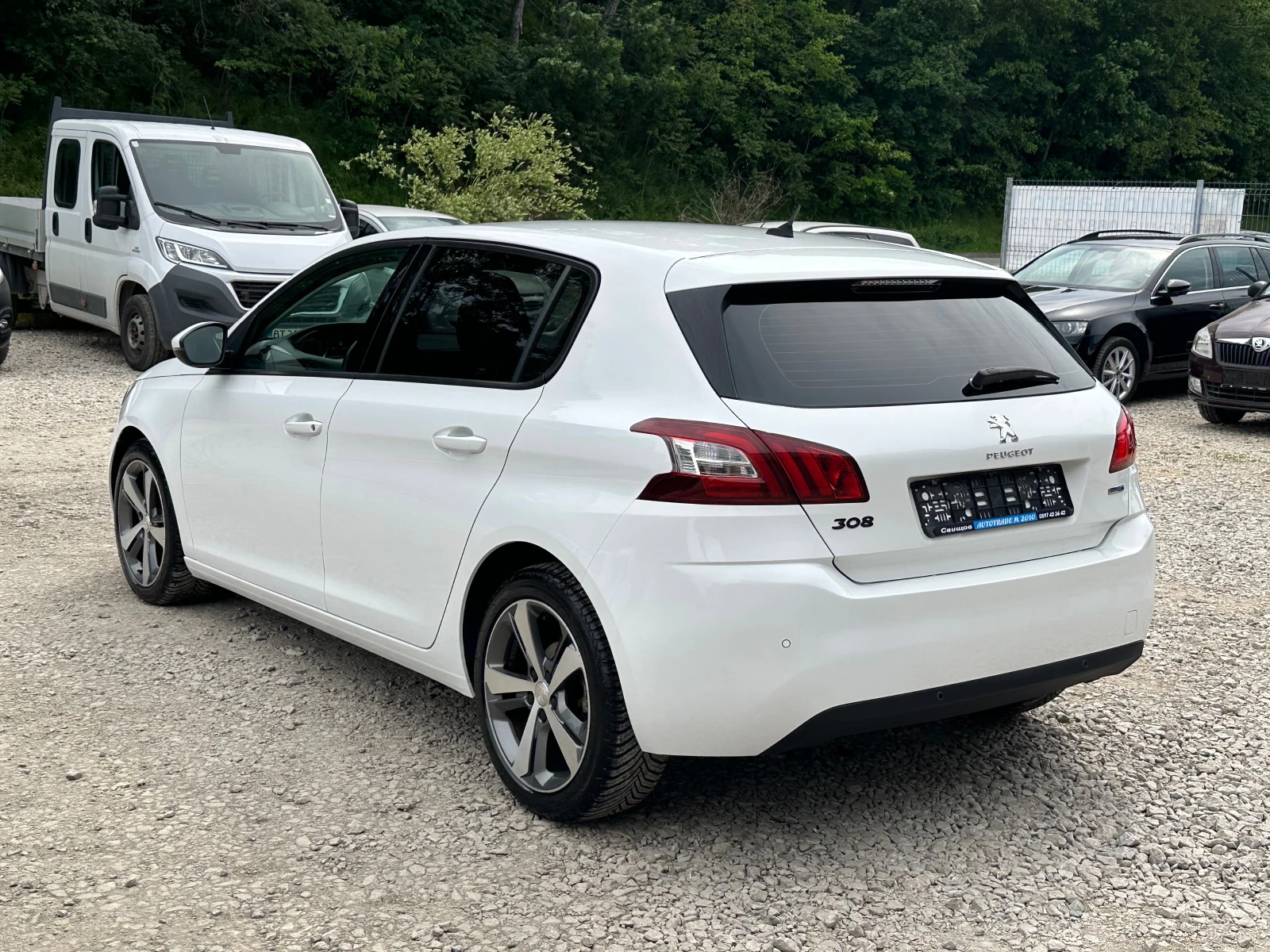 Peugeot 308 DIESEL* TOP* NAVI* EVRO6 - изображение 6