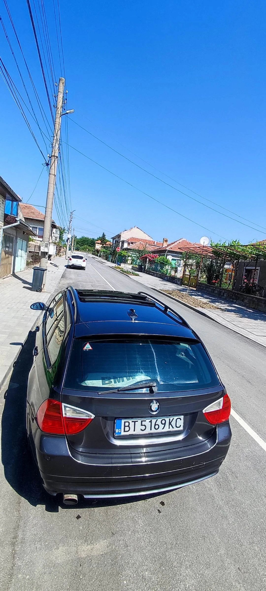 BMW 320  - изображение 6