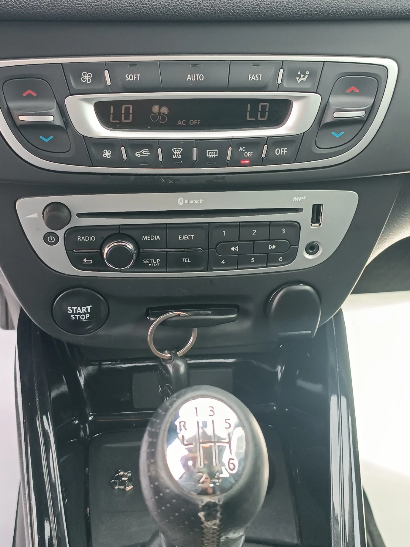Renault Megane 1, 6 CDi, GRAND TOUR, ПЕРФЕКТНО, ЛИЗИНГ  | Mobile.bg — изображение 11