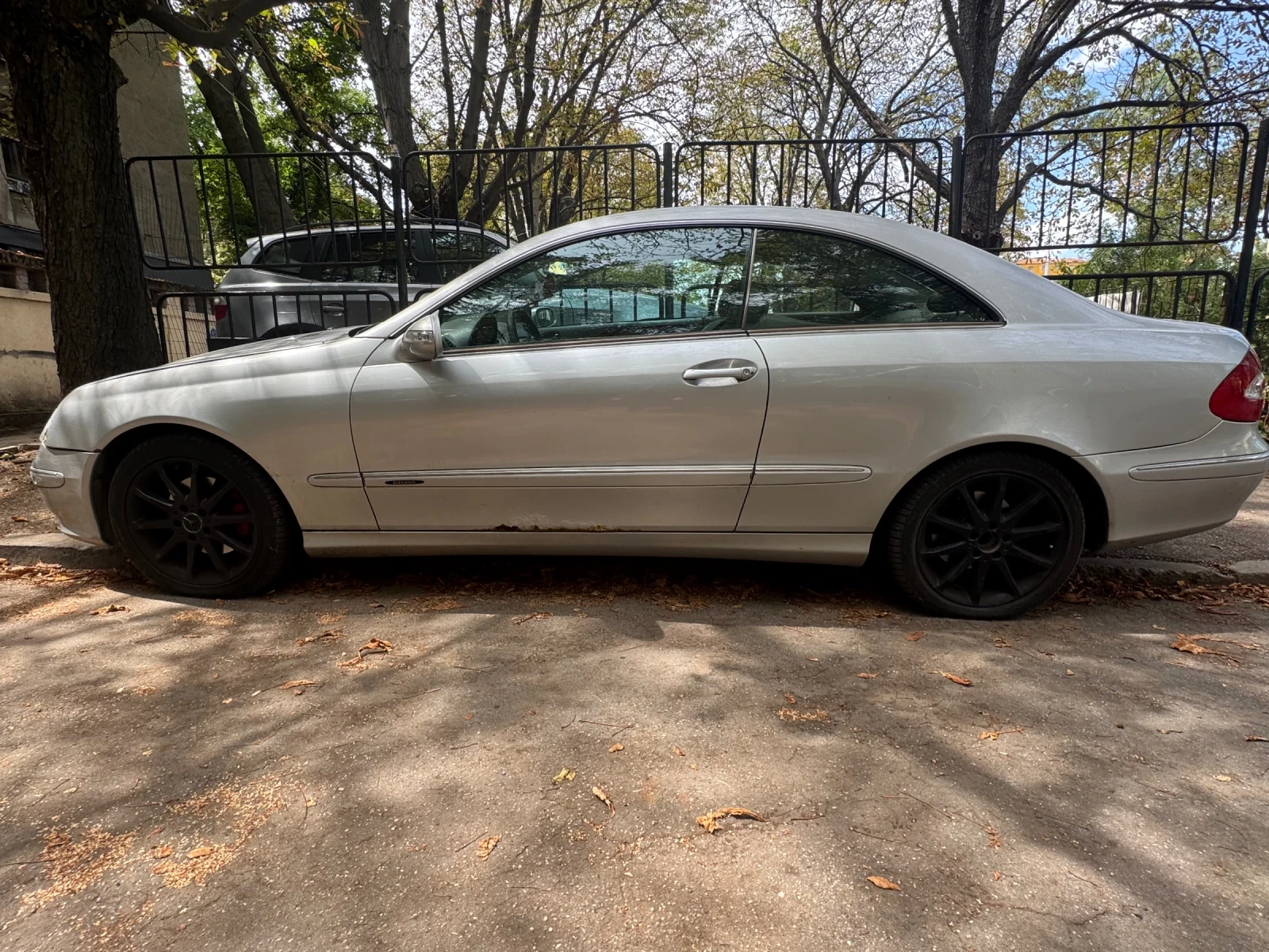 Mercedes-Benz CLK 270 - изображение 5