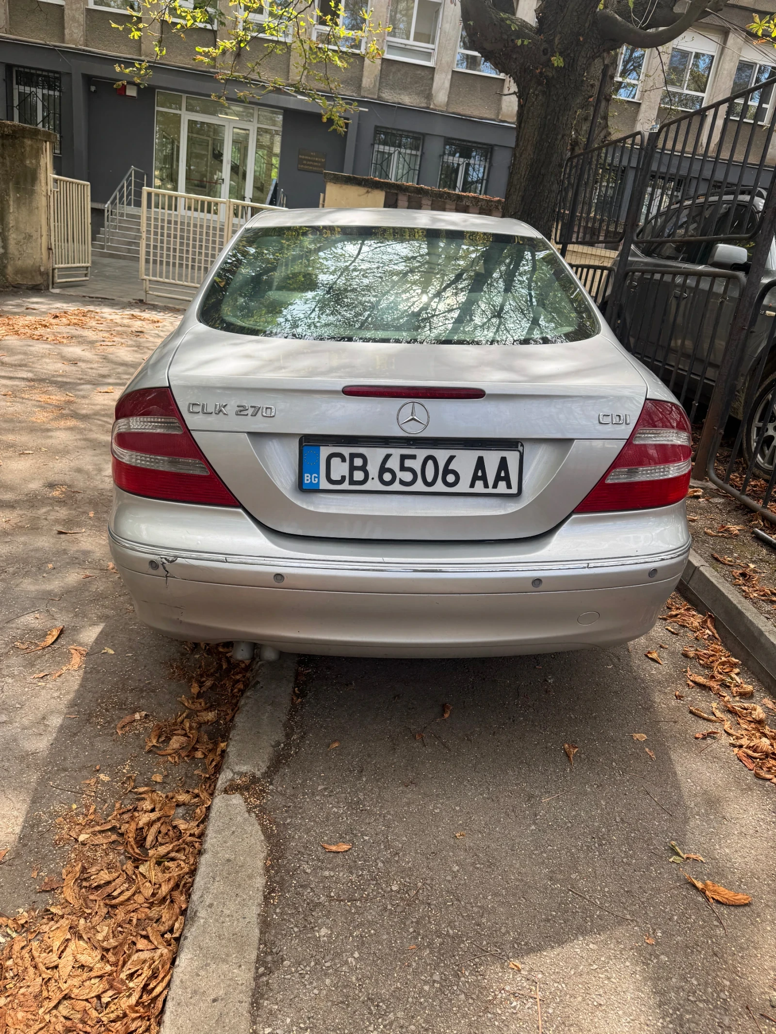 Mercedes-Benz CLK 270 - изображение 4