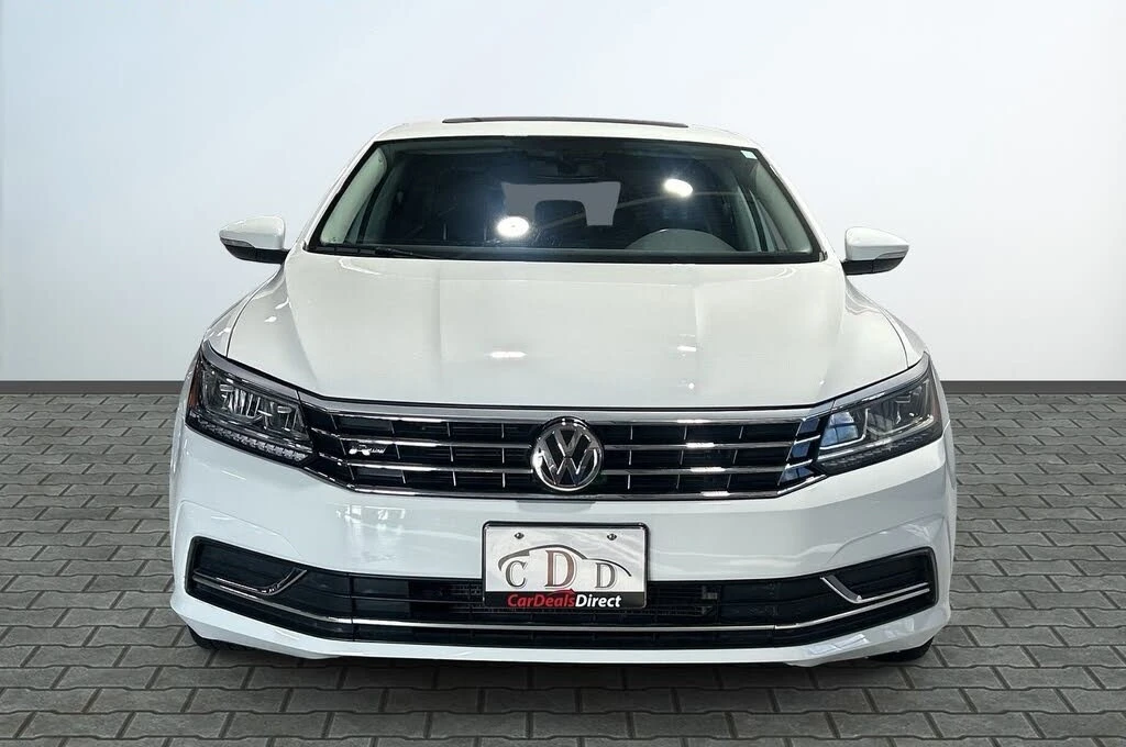 VW Passat 2.0T FWD * АвтоКредит* (ЦЕНА ДО БГ) - изображение 2